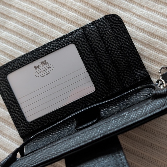 Coach Black and Gray Vintage Phone Wristlet New Condition - Picture 7 of 9
